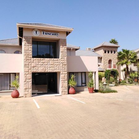 Tuscany Vryburg Esterno foto