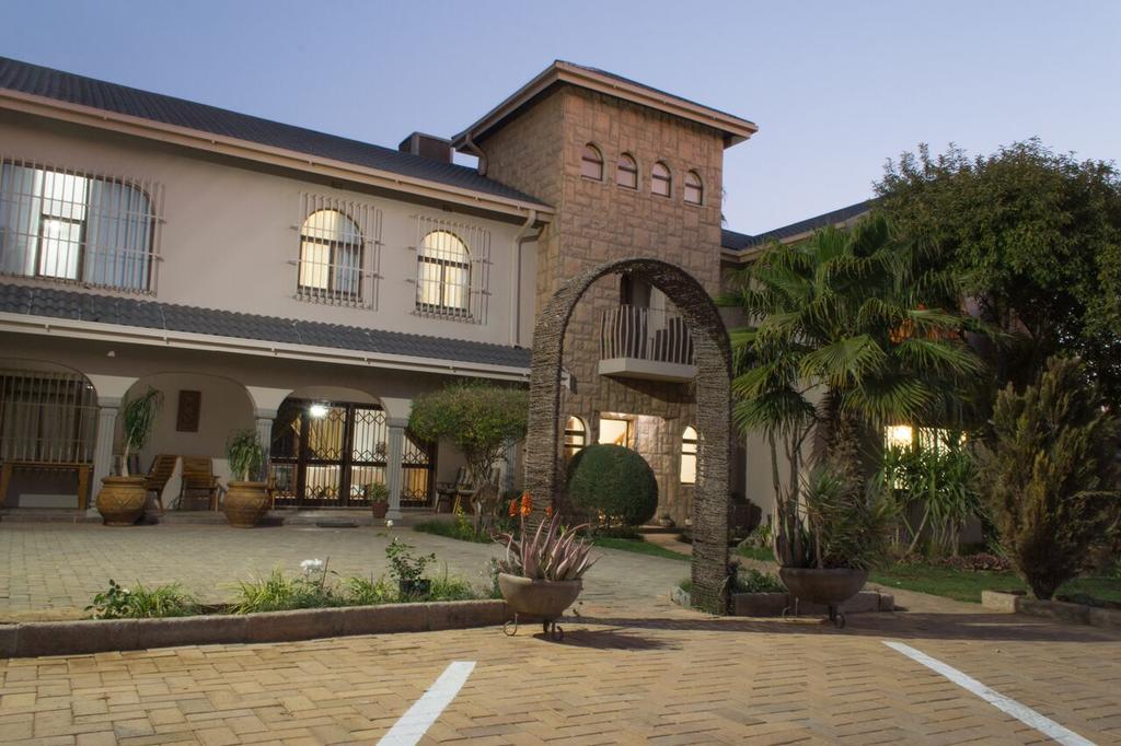 Tuscany Vryburg Esterno foto