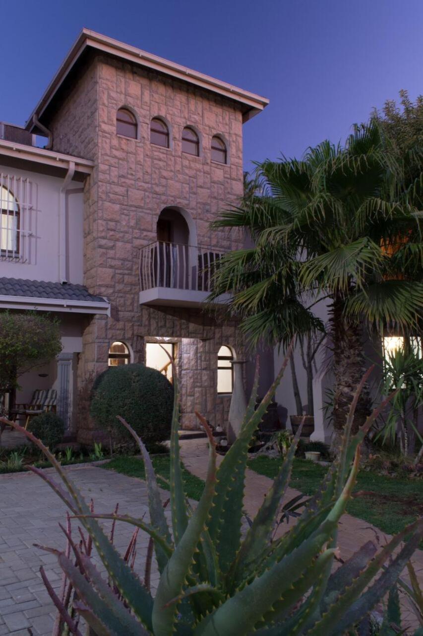 Tuscany Vryburg Esterno foto